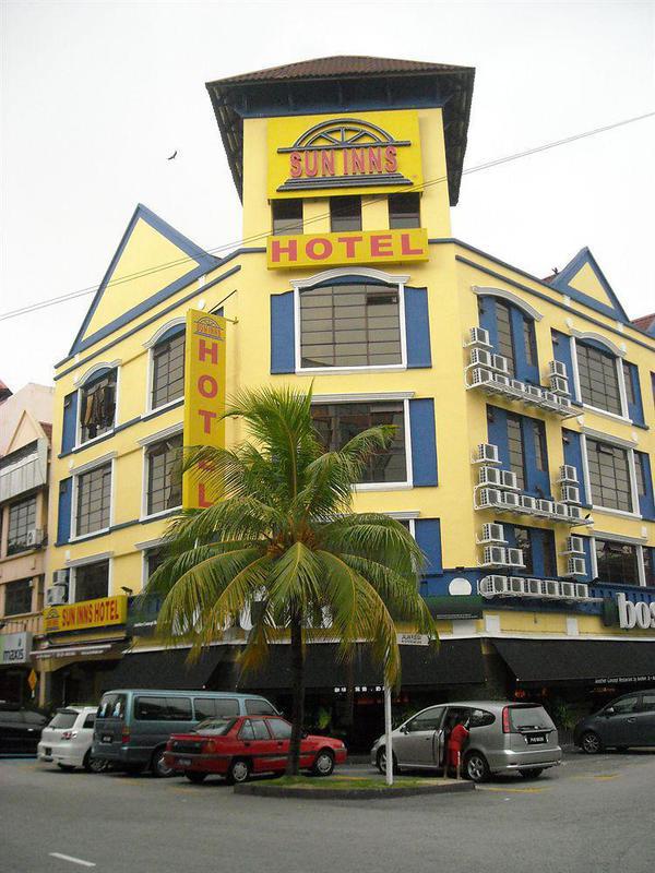 Oyo 176 Hotel Q Inn Petaling Jaya Exterior photo
